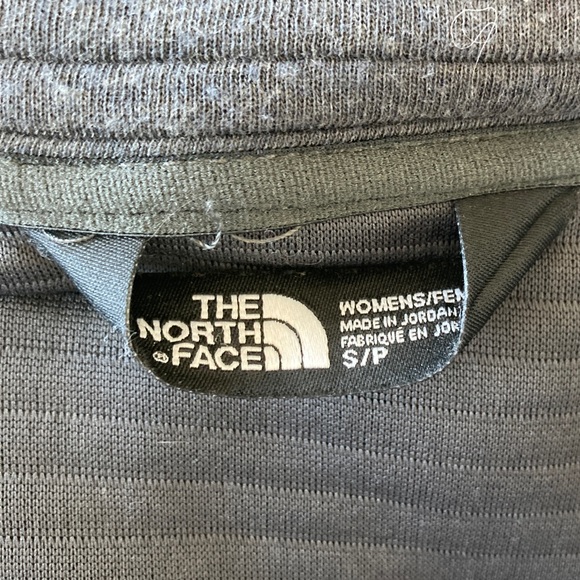 North face fleece hooded jacket - Picture 7 of 7